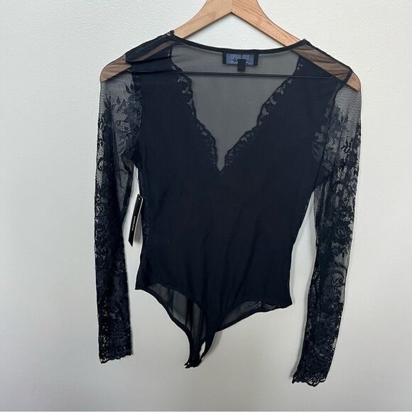 Lulus Black All About That Lace V Neck Bodysuit NWT Size Small - Picture 9 of 11